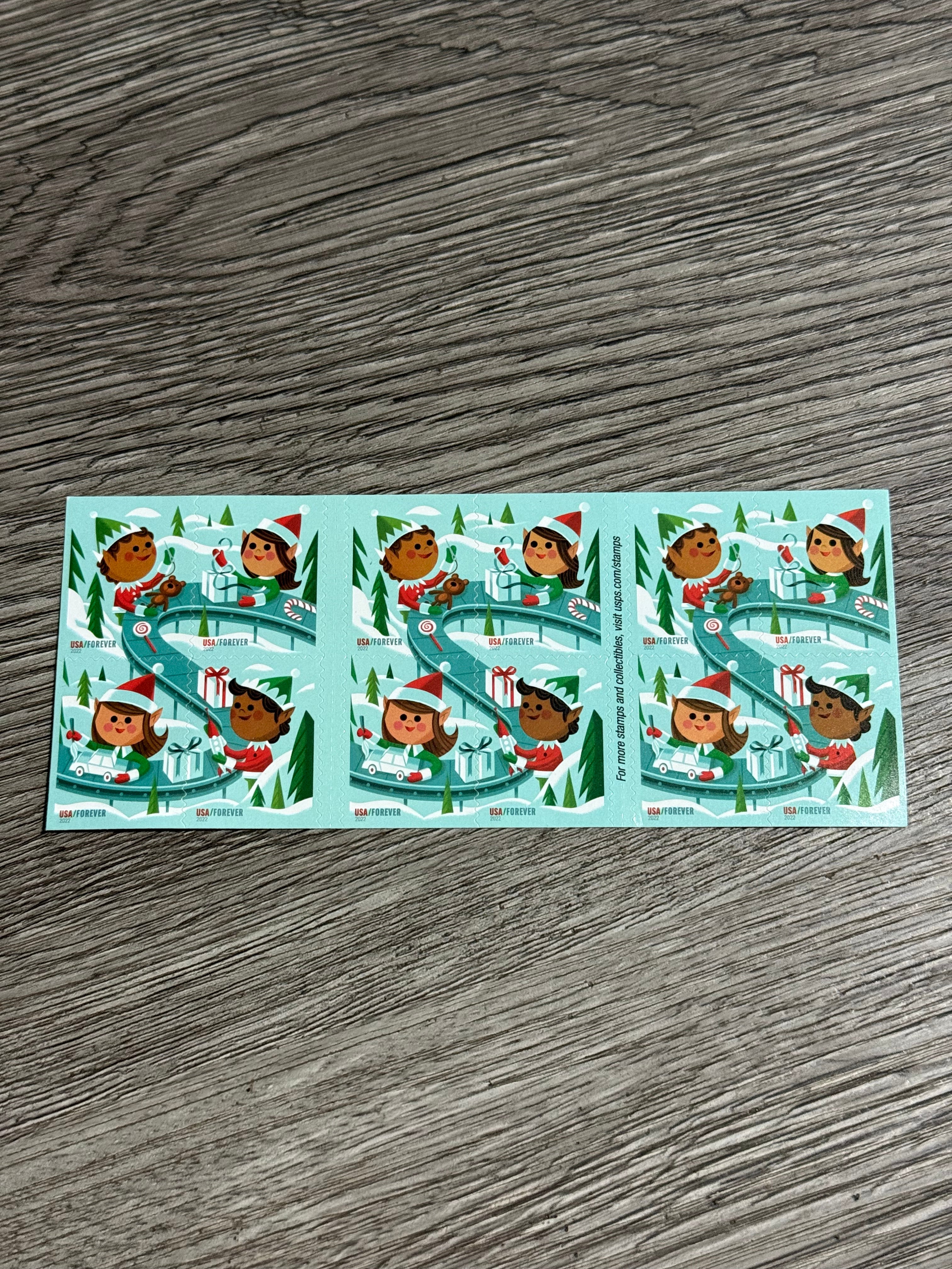 2022 First-Class Forever Stamps - Holiday Elves